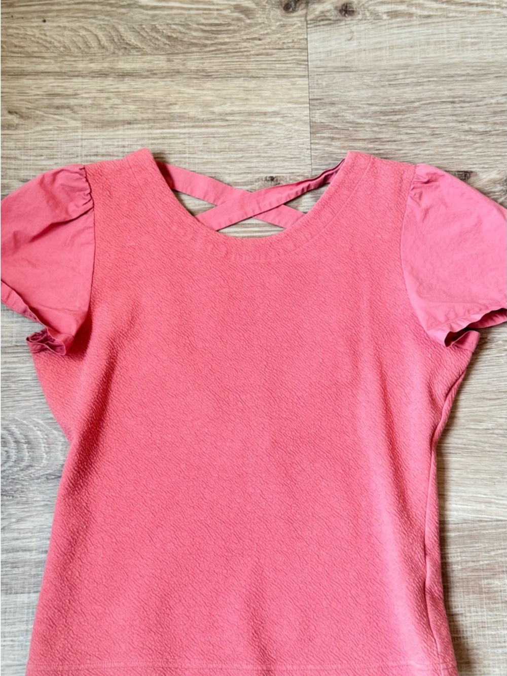 Anthropologie Coral Textured Knit Top Crisscross Back Short Sleeve Blouse - Picture 4 of 5
